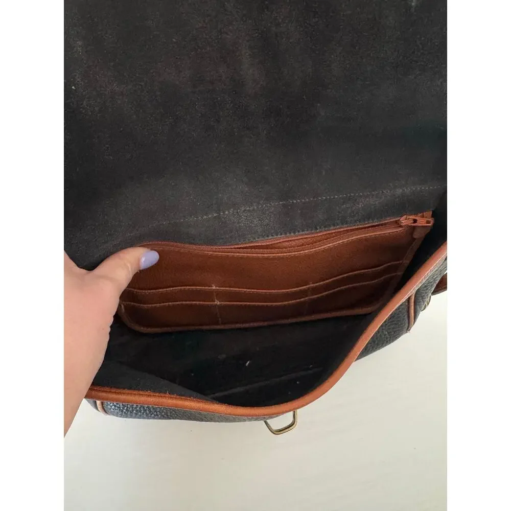 Dooney Bourke vintage leather Purse black brown crossbody Equestrian Bag USED - Picture 4 of 10